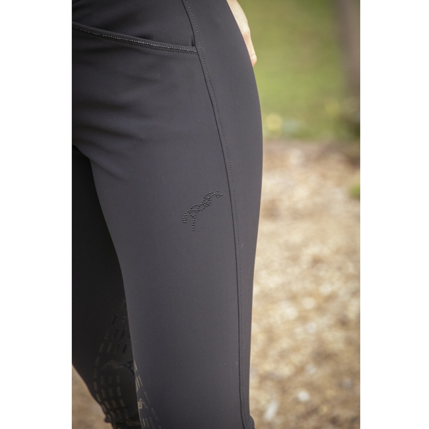 Elegance Breech