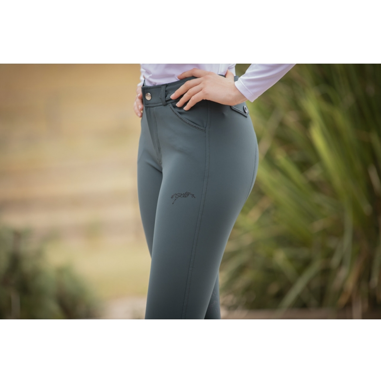 Elegance Breech