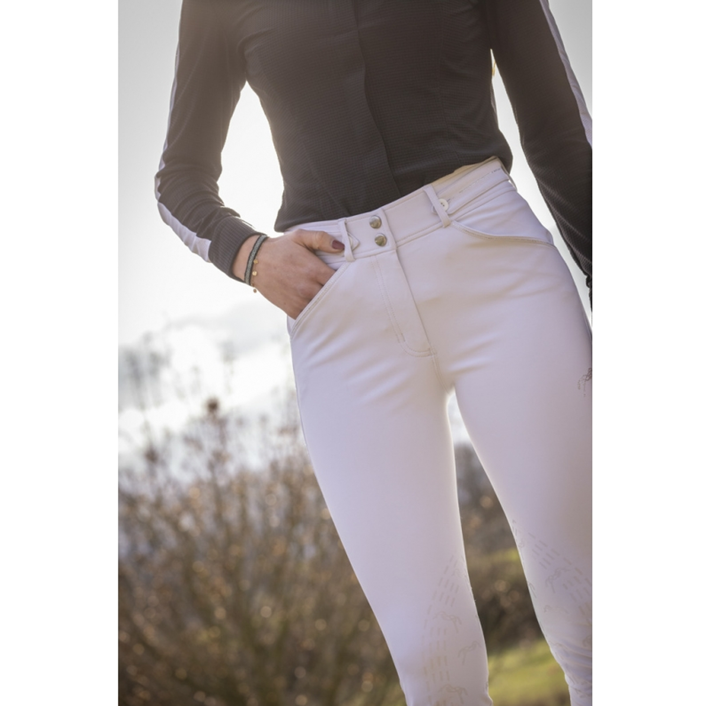 Elegance Breech