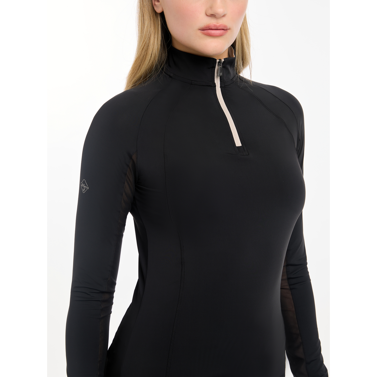 Halle Lightweight Base Layer