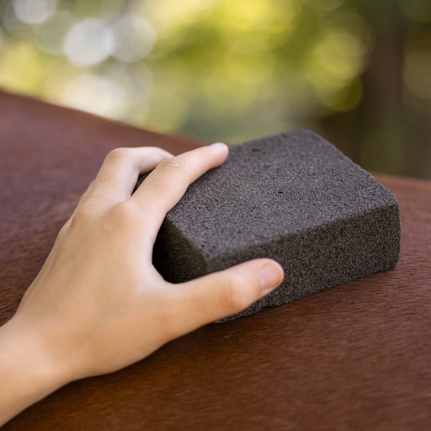 Horze Brush Stone