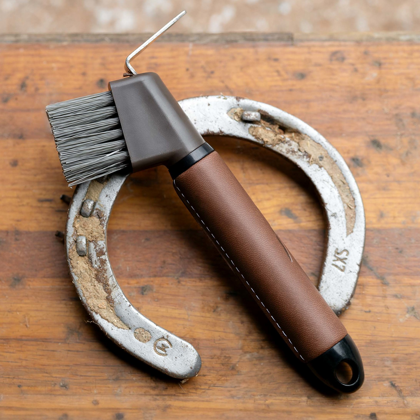 Horze Maddox Leather Handle Hoof Pick