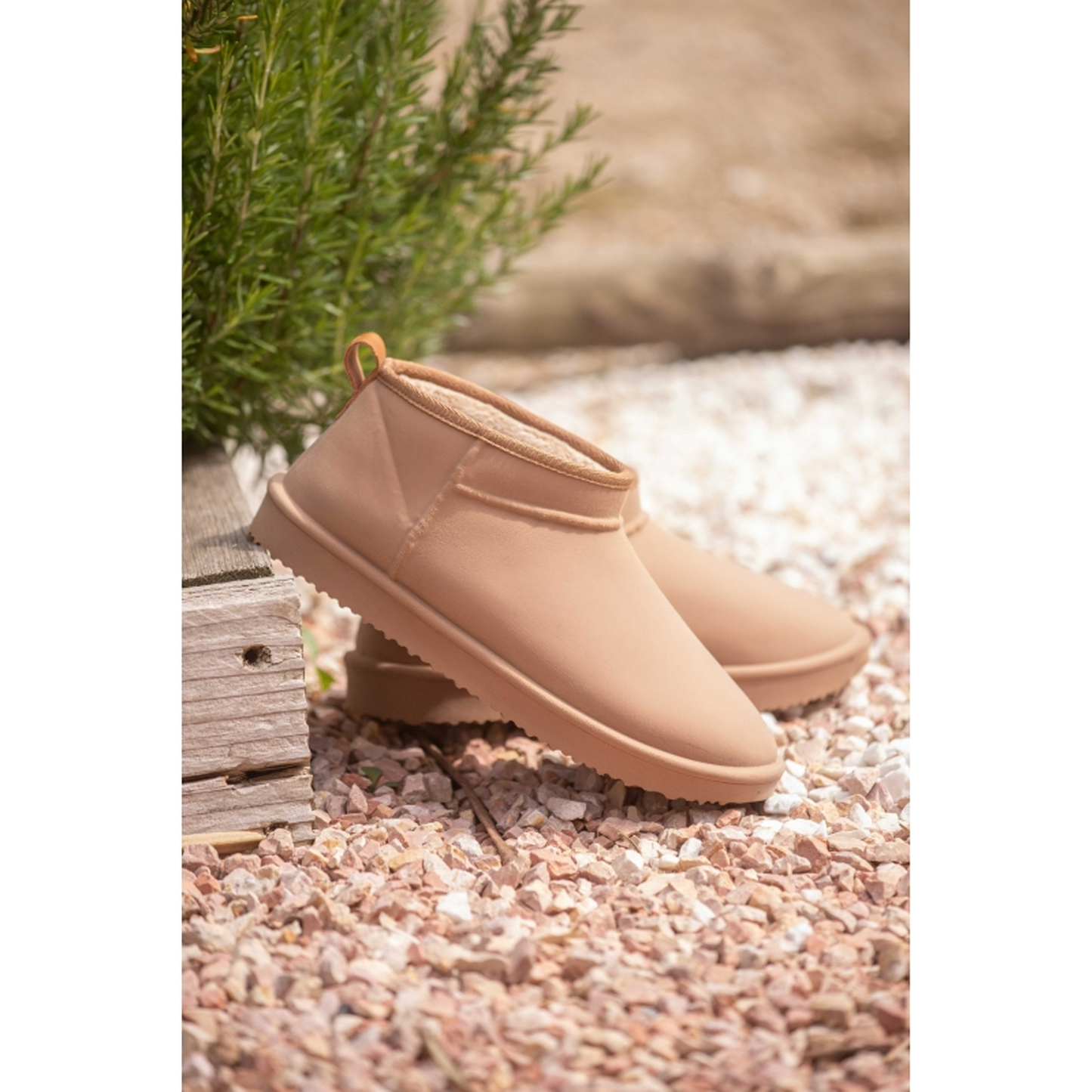 Mini Boots