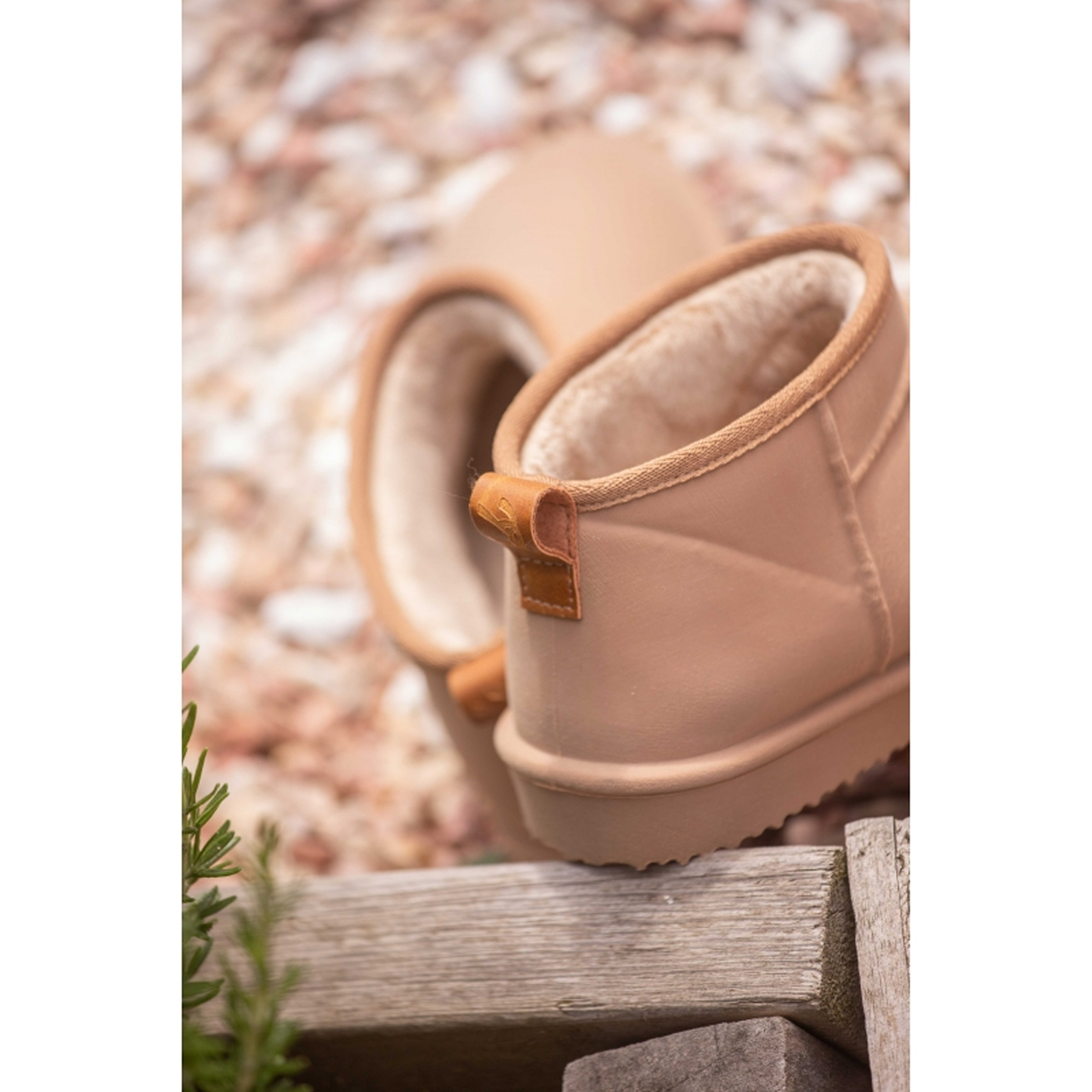 Mini Boots
