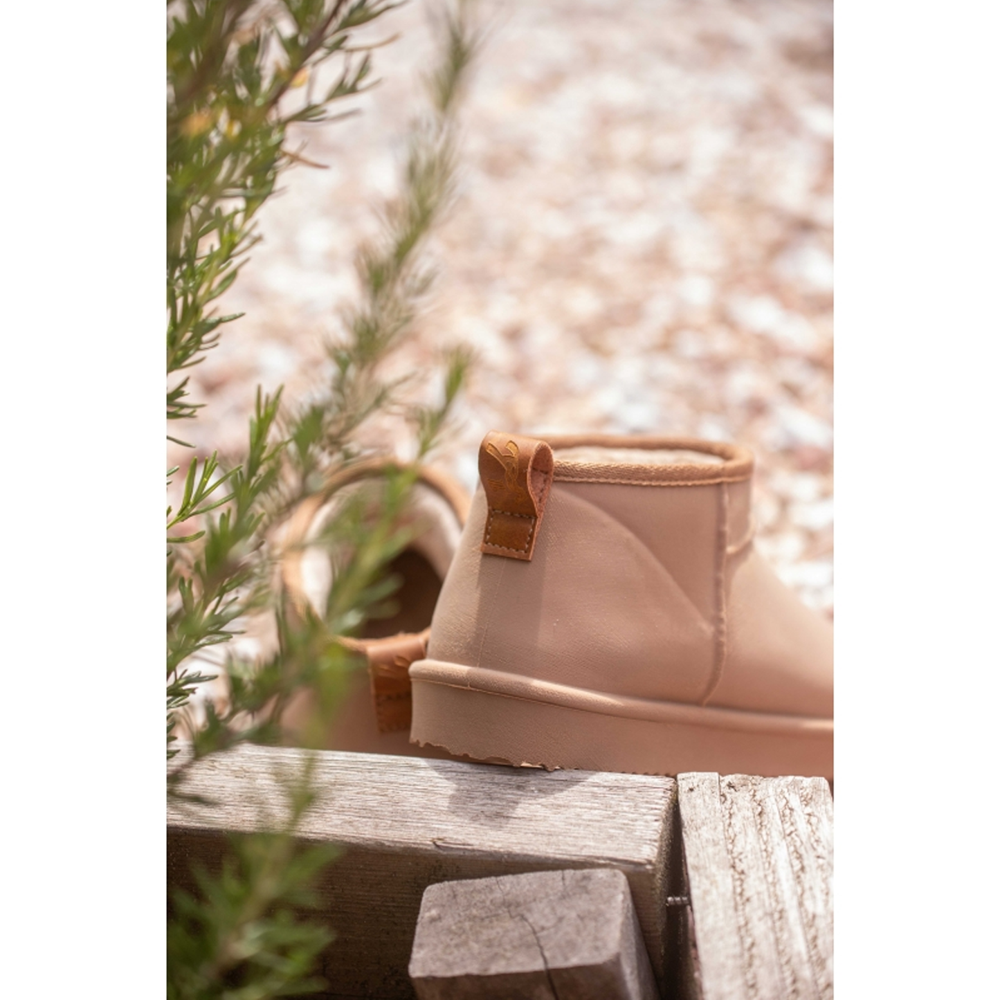 Mini Boots