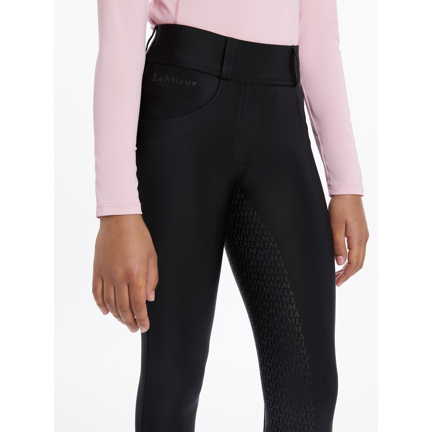 Young Rider Remi Breggings