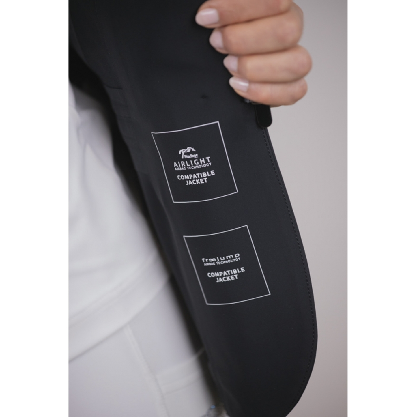 Calistus Show Jacket