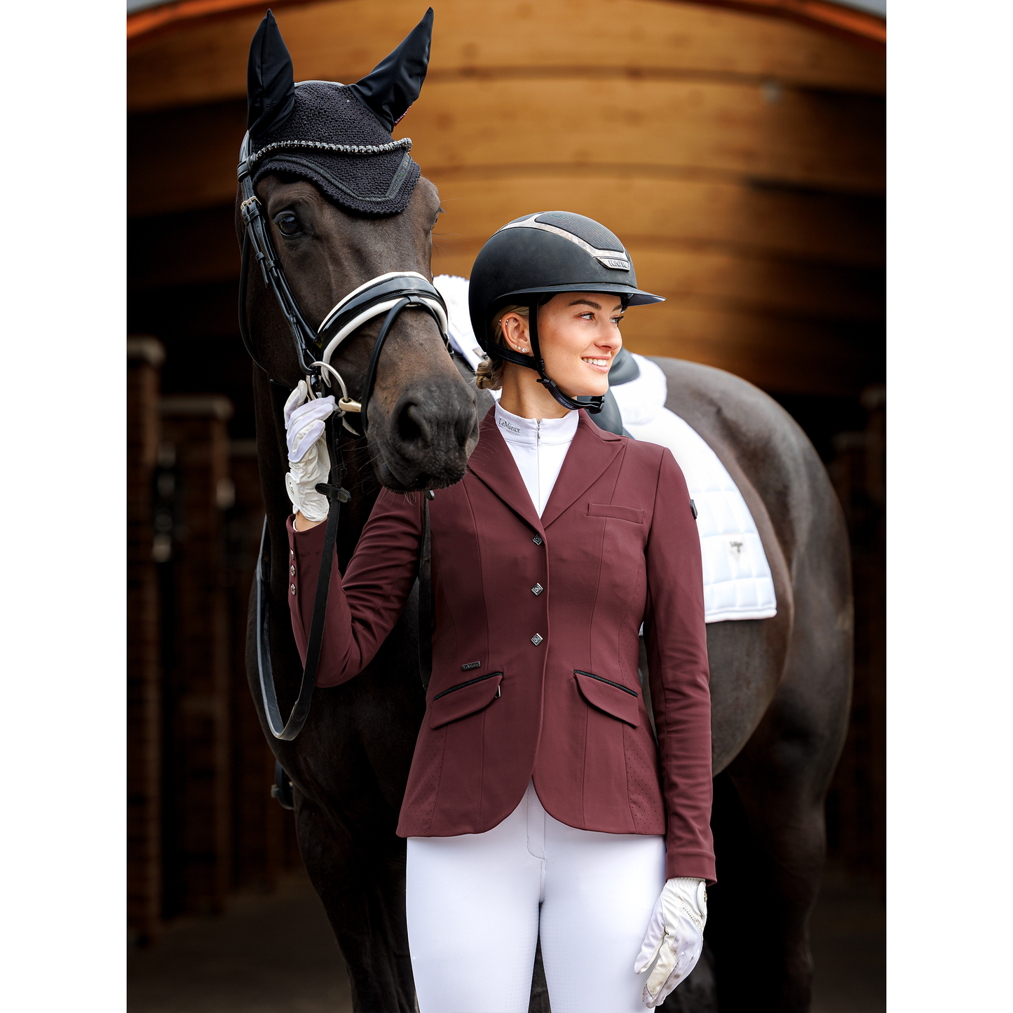 Dynamiqué Show Jacket