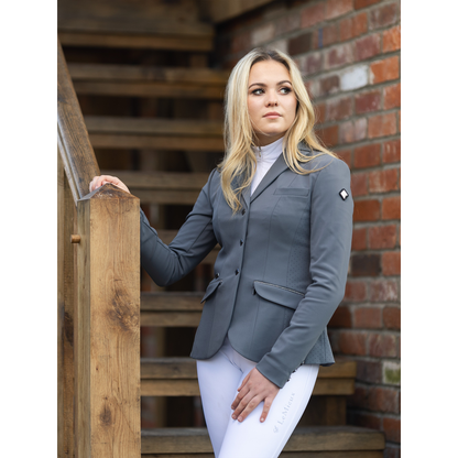 Dynamiqué Show Jacket